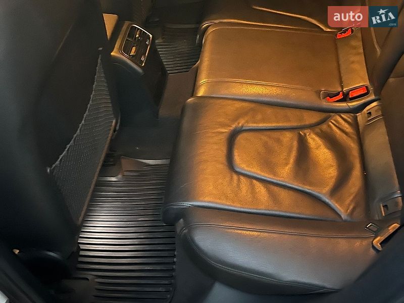 Седан Audi A4 2015 в Талалаевке