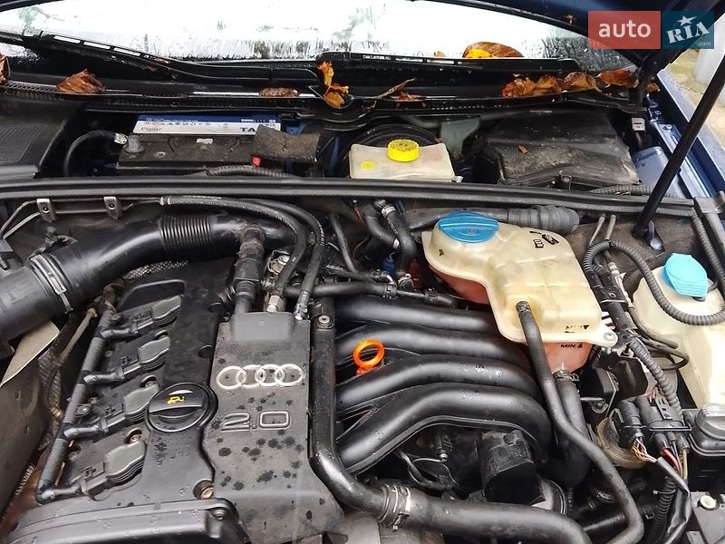 Седан Audi A4 2006 в Измаиле