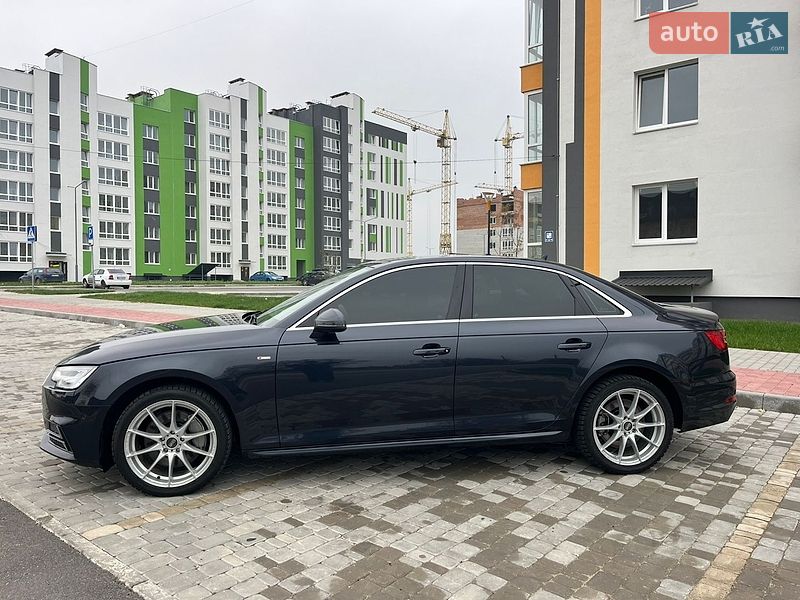Седан Audi A4 2017 в Виннице