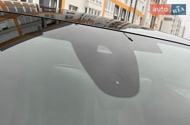 Седан Audi A4 2017 в Виннице