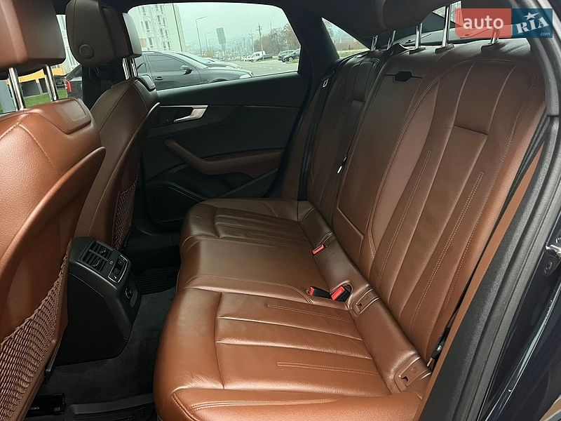 Седан Audi A4 2017 в Виннице