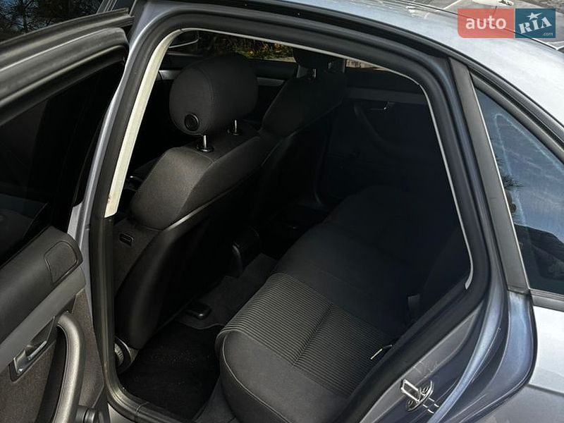 Седан Audi A4 2006 в Николаеве