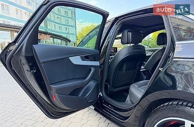 Седан Audi A4 2017 в Ивано-Франковске