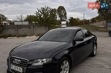 Седан Audi A4 2010 в Дніпрі