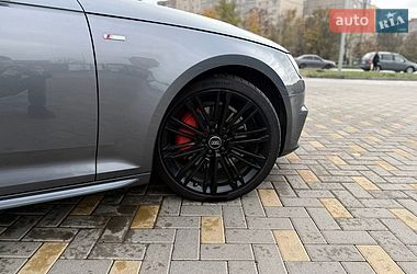 Седан Audi A4 2017 в Вінниці