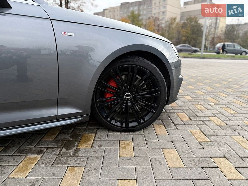 Седан Audi A4 2017 в Вінниці