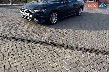 Седан Audi A4 2020 в Гайвороне