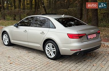Седан Audi A4 2017 в Львові