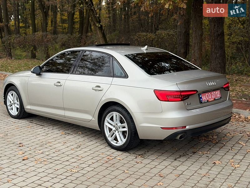 Седан Audi A4 2017 в Львові