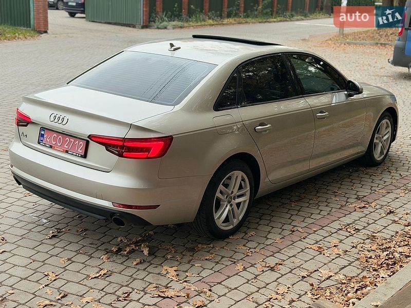 Седан Audi A4 2017 в Львові