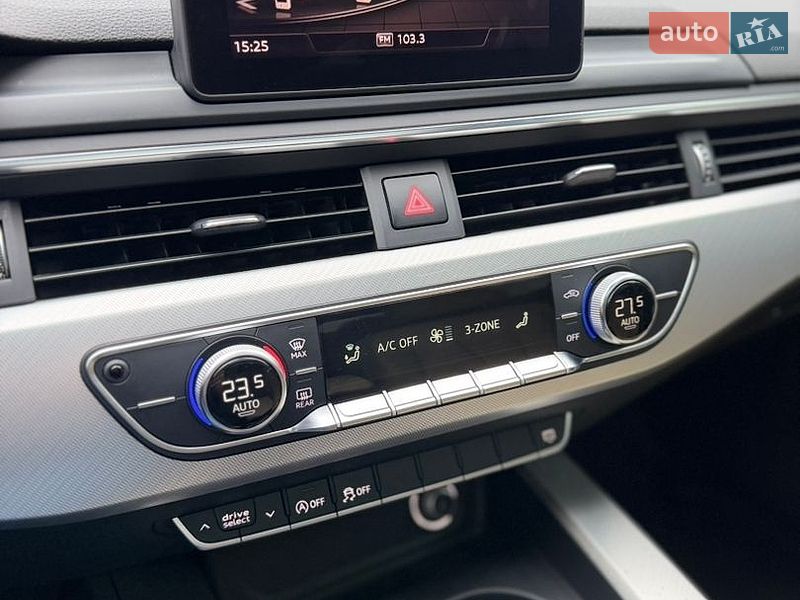 Седан Audi A4 2017 в Львові