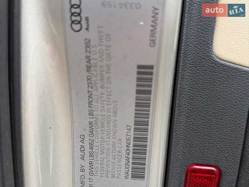 Седан Audi A4 2017 в Львові