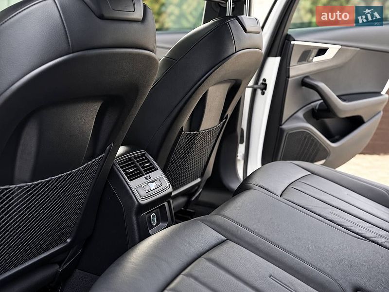Седан Audi A4 2018 в Кропивницькому