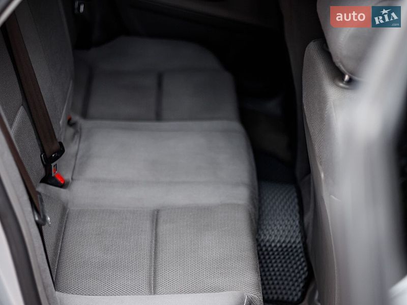 Універсал Audi A4 2001 в Бару