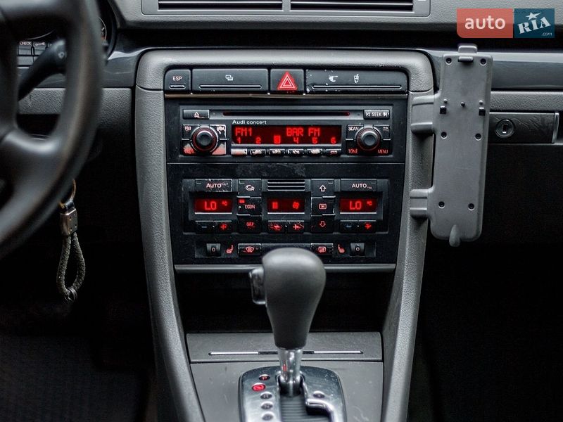 Універсал Audi A4 2001 в Бару