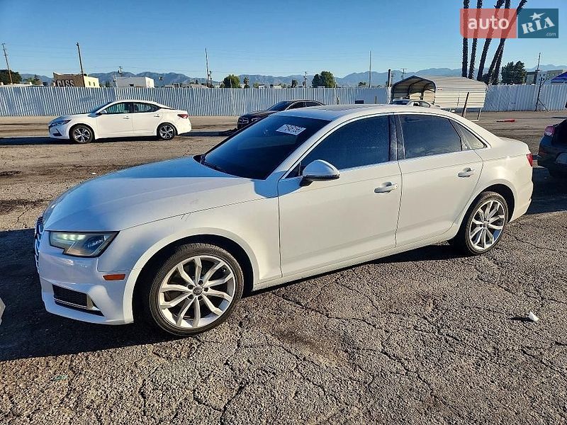 Седан Audi A4 2019 в Виннице