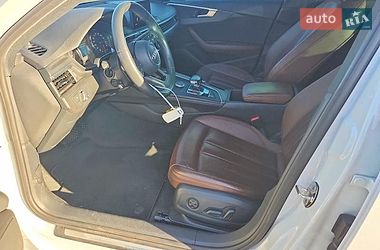 Седан Audi A4 2019 в Виннице