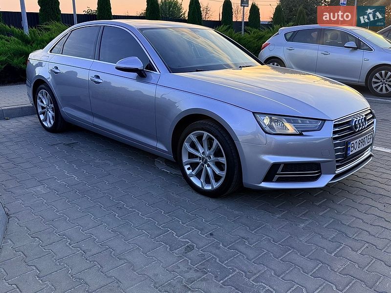 Седан Audi A4 2018 в Тернополі