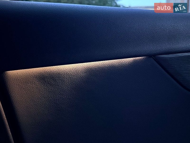 Седан Audi A4 2018 в Тернополі