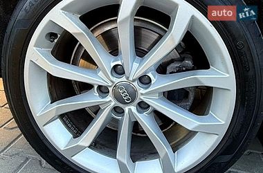 Седан Audi A4 2018 в Тернополі