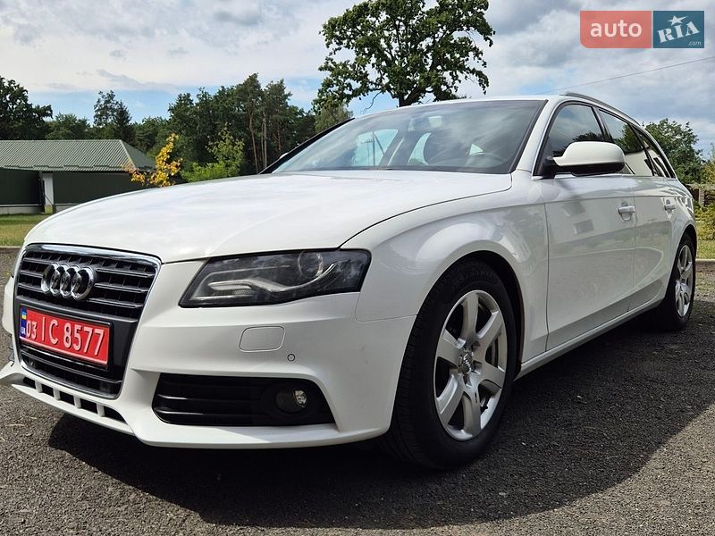 Универсал Audi A4 2008 в Киверцах