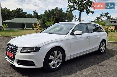 Универсал Audi A4 2008 в Киверцах