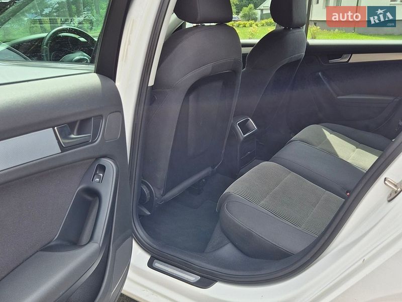Универсал Audi A4 2008 в Киверцах