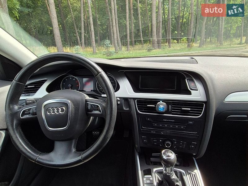 Универсал Audi A4 2008 в Киверцах