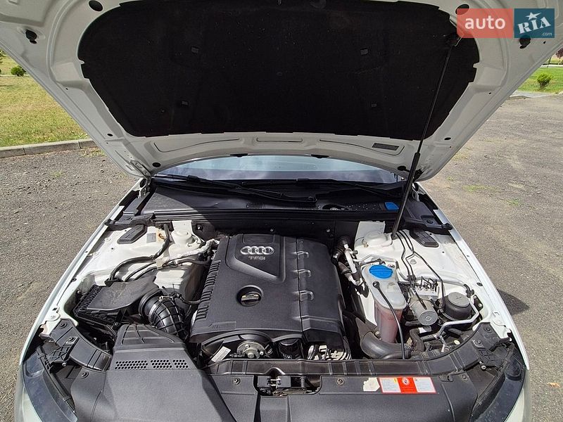 Универсал Audi A4 2008 в Киверцах