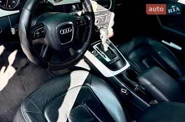 Седан Audi A4 2011 в Александрие