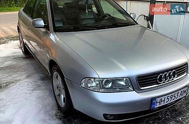 Седан Audi A4 1999 в Одесі
