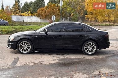 Седан Audi A4 2015 в Хмельницком