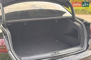 Седан Audi A4 2015 в Хмельницком