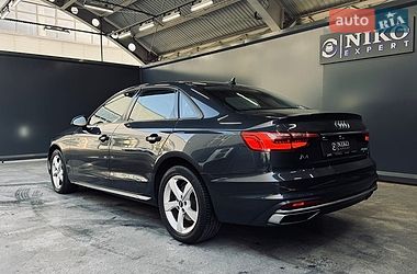 Седан Audi A4 2021 в Киеве