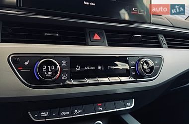 Седан Audi A4 2021 в Киеве