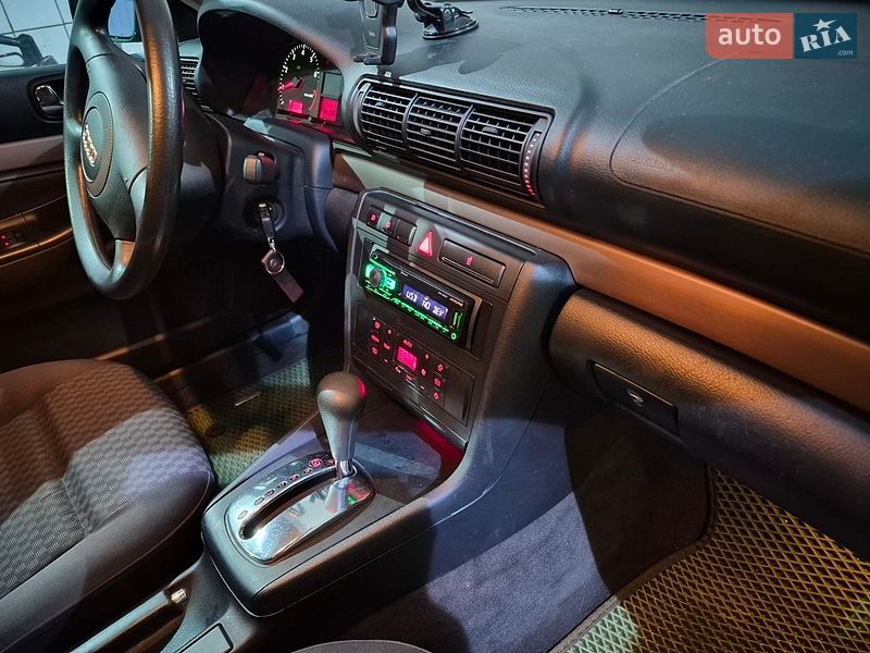 Седан Audi A4 2000 в Черновцах фото 32 Седан Audi A4 2000 в Черновцах