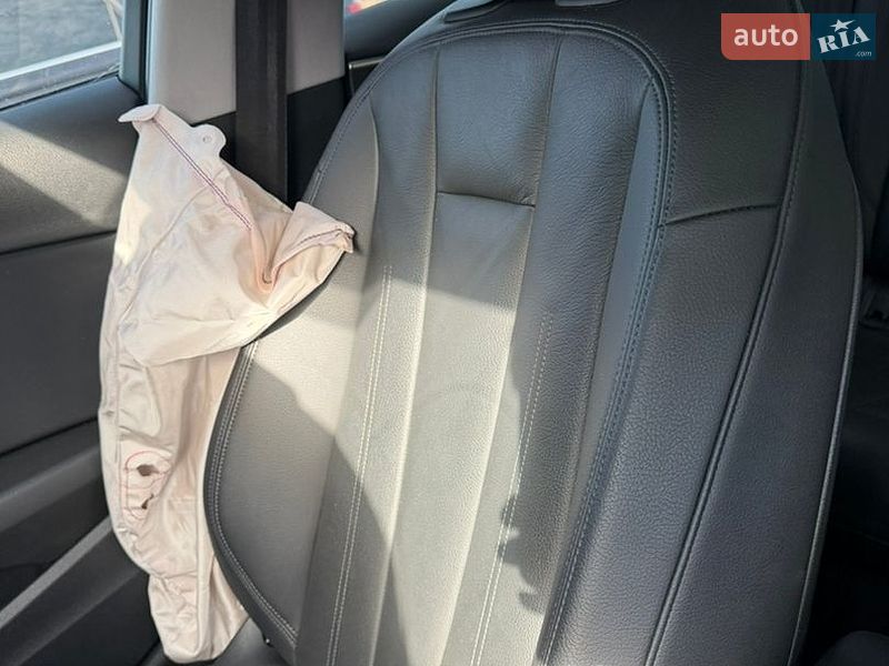 Седан Audi A4 2017 в Кривому Розі