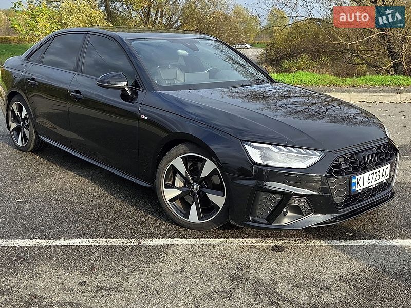 Седан Audi A4 2021 в Гостомеле