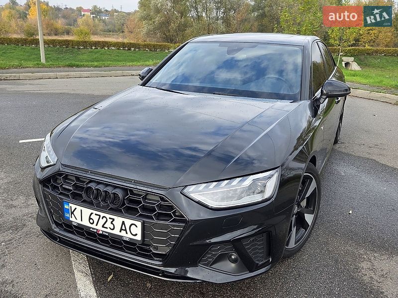 Седан Audi A4 2021 в Гостомеле