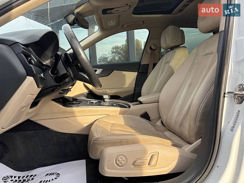 Седан Audi A4 2017 в Луцьку