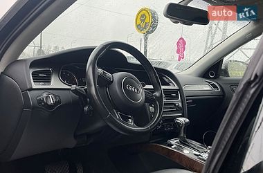 Седан Audi A4 2013 в Стрию