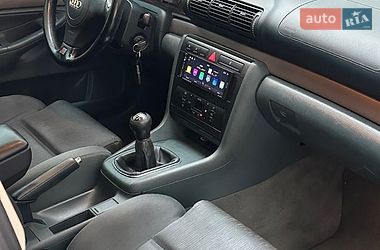 Седан Audi A4 1999 в Виннице