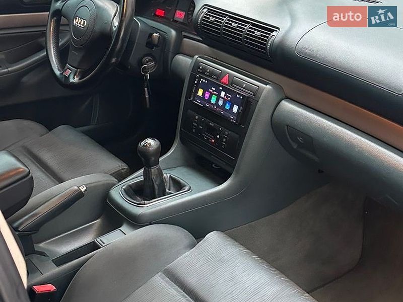 Седан Audi A4 1999 в Виннице