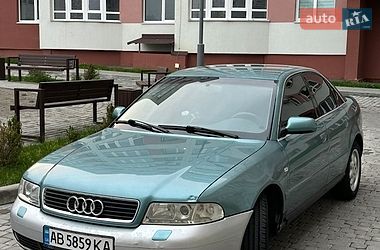 Седан Audi A4 1999 в Виннице