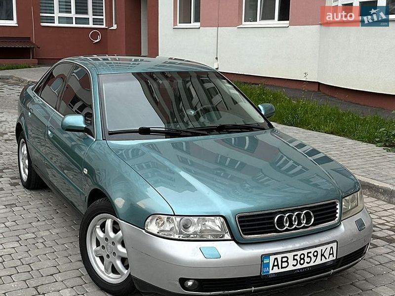 Седан Audi A4 1999 в Виннице