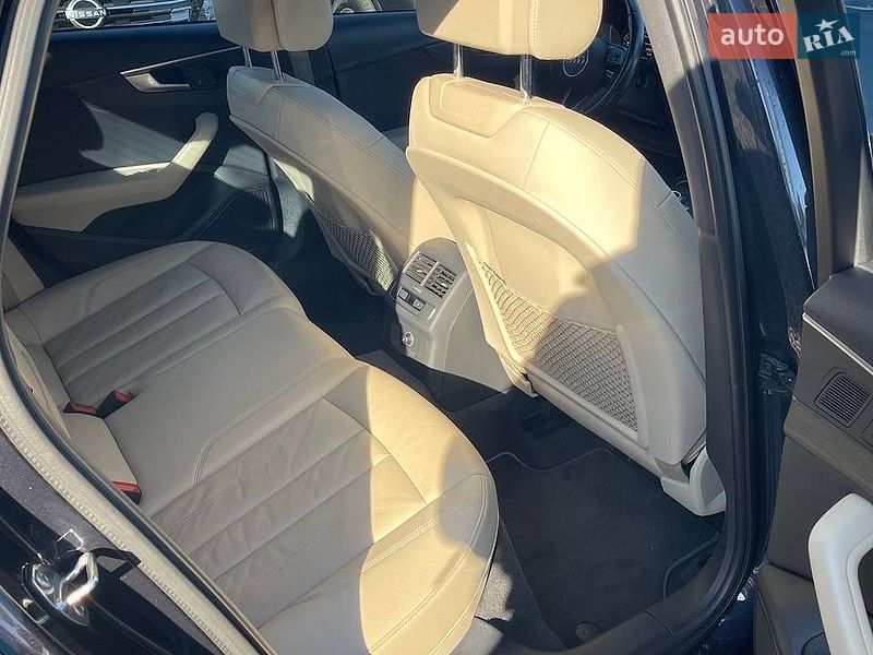 Седан Audi A4 2017 в Полтаве