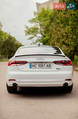 Лифтбек Audi A5 Sportback 2017 в 
