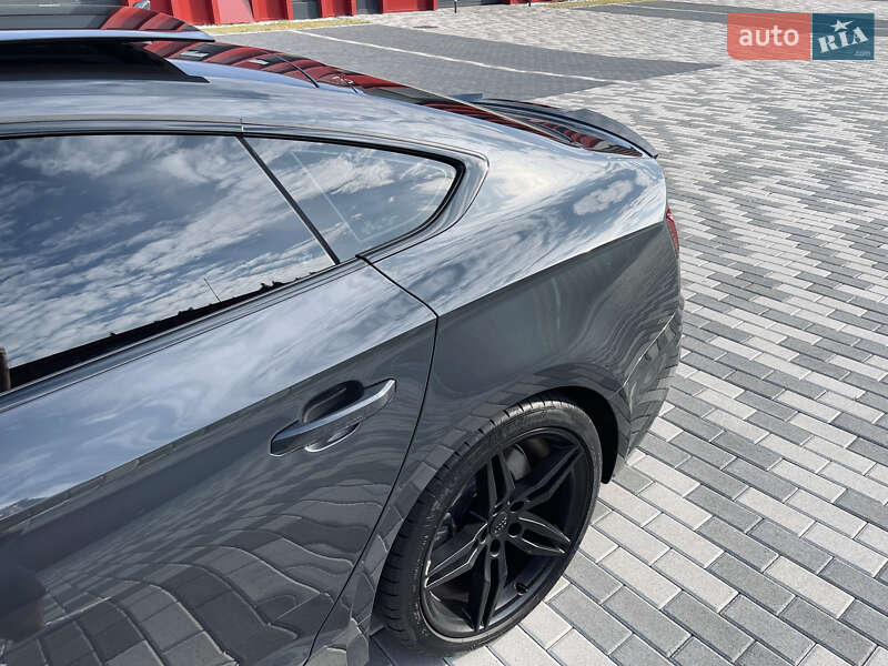 Ліфтбек Audi A5 Sportback 2019 в Львові
