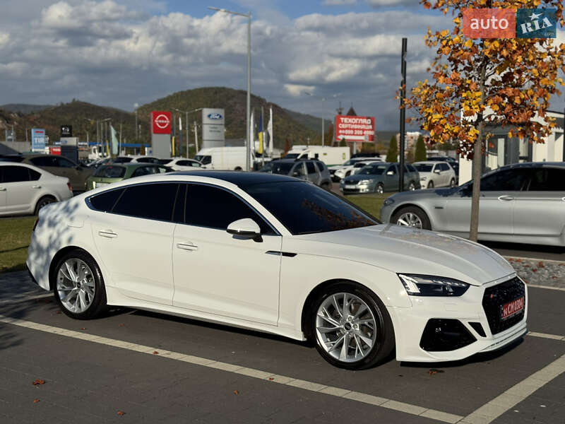 Лифтбек Audi A5 Sportback 2022 в Мукачево