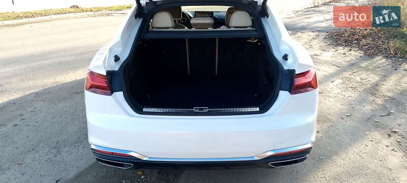 Лифтбек Audi A5 Sportback 2020 в Киеве